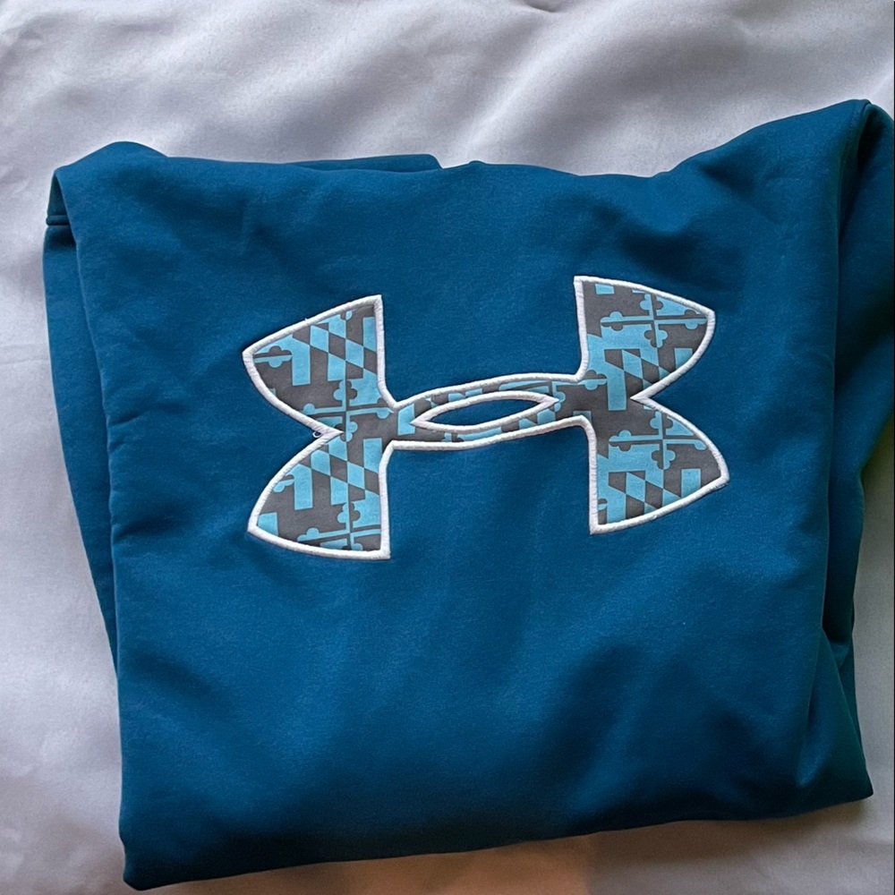 Under armour hoodie loose large man